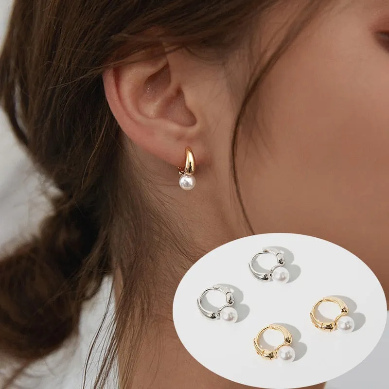 2022 New Cute Pearl Studs Small Hoop Earrings for Women Gold Color Eardrop Minimalist Tiny Huggies Hoops