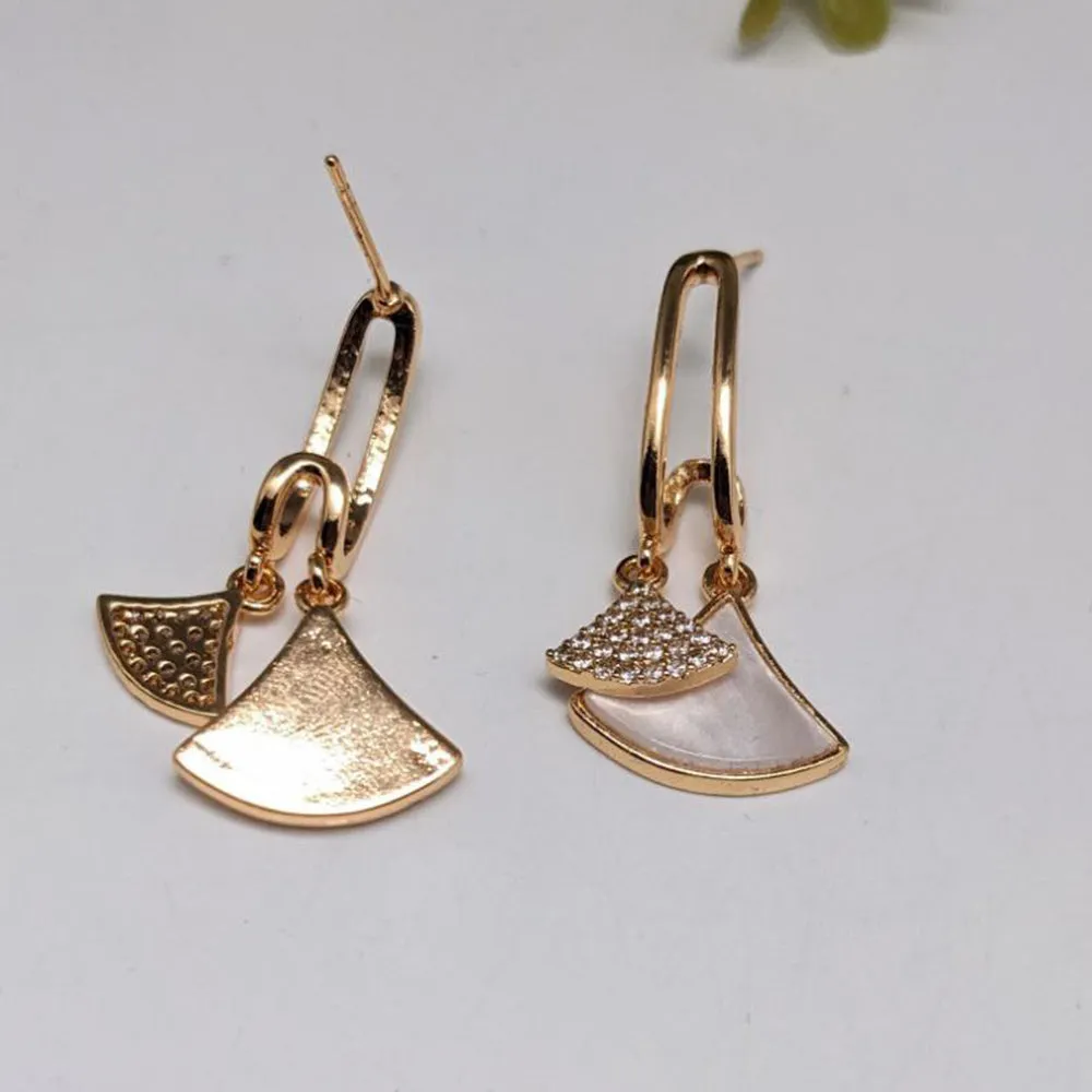 Aamrapali  Gold  Plated  American  Diamond  Dangler  Earrings