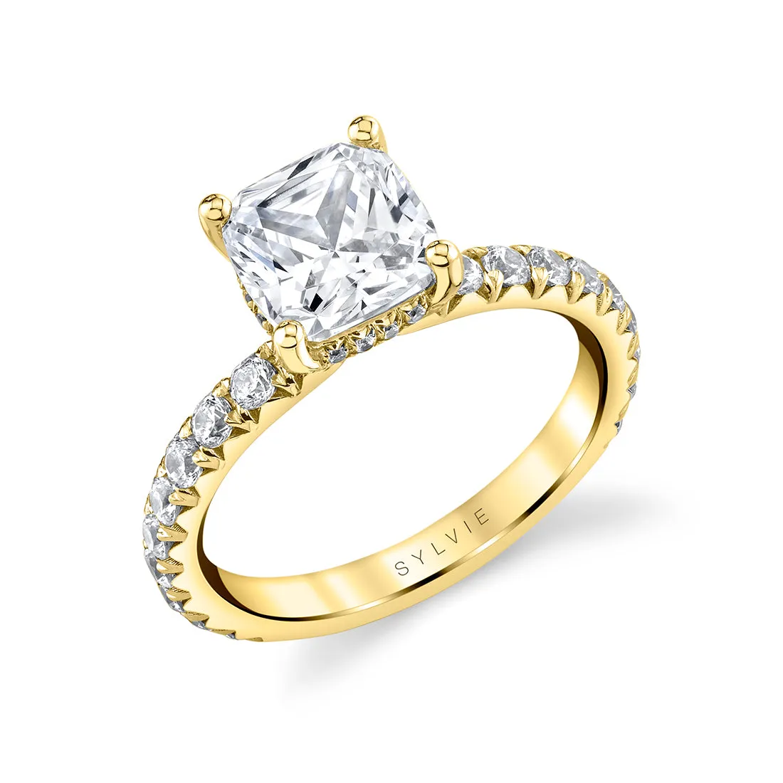 Cushion Cut Classic Wide Band Engagement Ring - Malencia 18k Gold Yellow