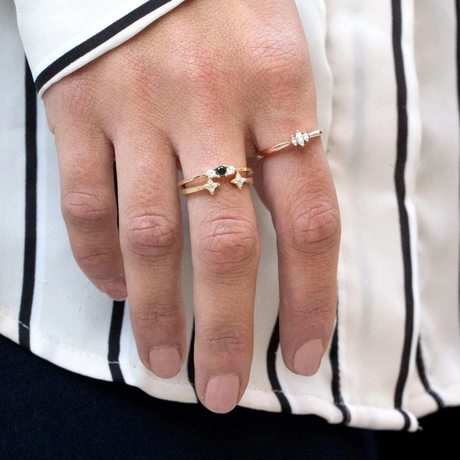 Mercury Ring With White Diamonds