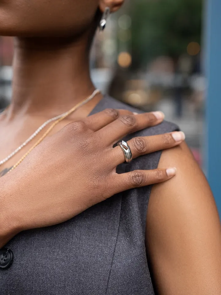 Tuliza Delicate Spinner Mental Health Ring